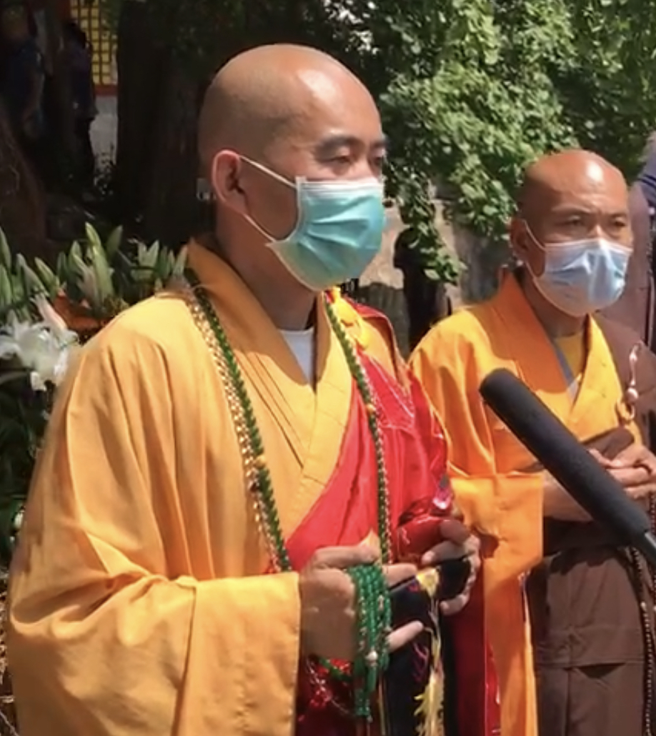 《浴佛节》北京和平寺恭迎释迦牟尼佛圣诞日，祈福世界和平图3